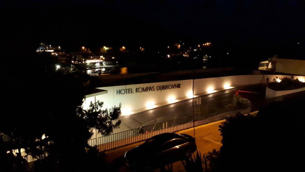 Best4You Apartment - Sea View - 70 M2 - 2 Bedrooms Dubrovnik Exteriör bild